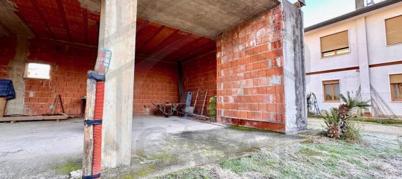 Дом с 3 комнатами в Абано Терме, Италия № 23554 3