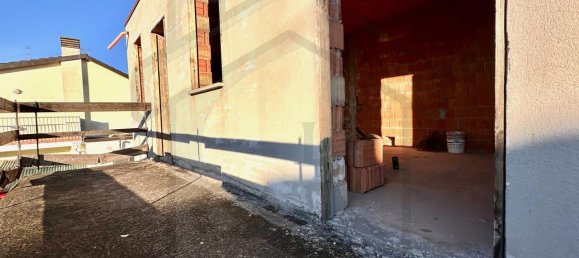 Дом с 3 комнатами в Абано Терме, Италия № 23554 18