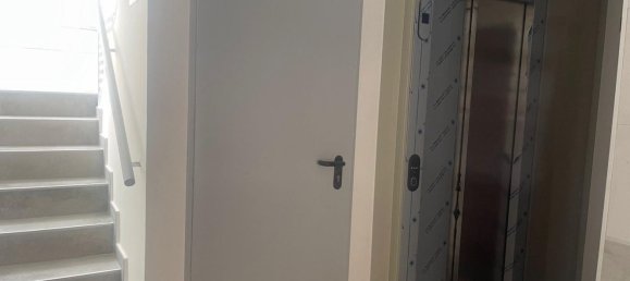 4 bedrooms Apartment in Madrid, Spain No. 189194 25