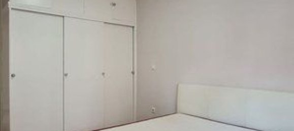 4 bedrooms Apartment in Madrid, Spain No. 189194 10