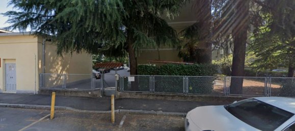 3 rooms Apartment in Cormano, Italy No. 215846 2