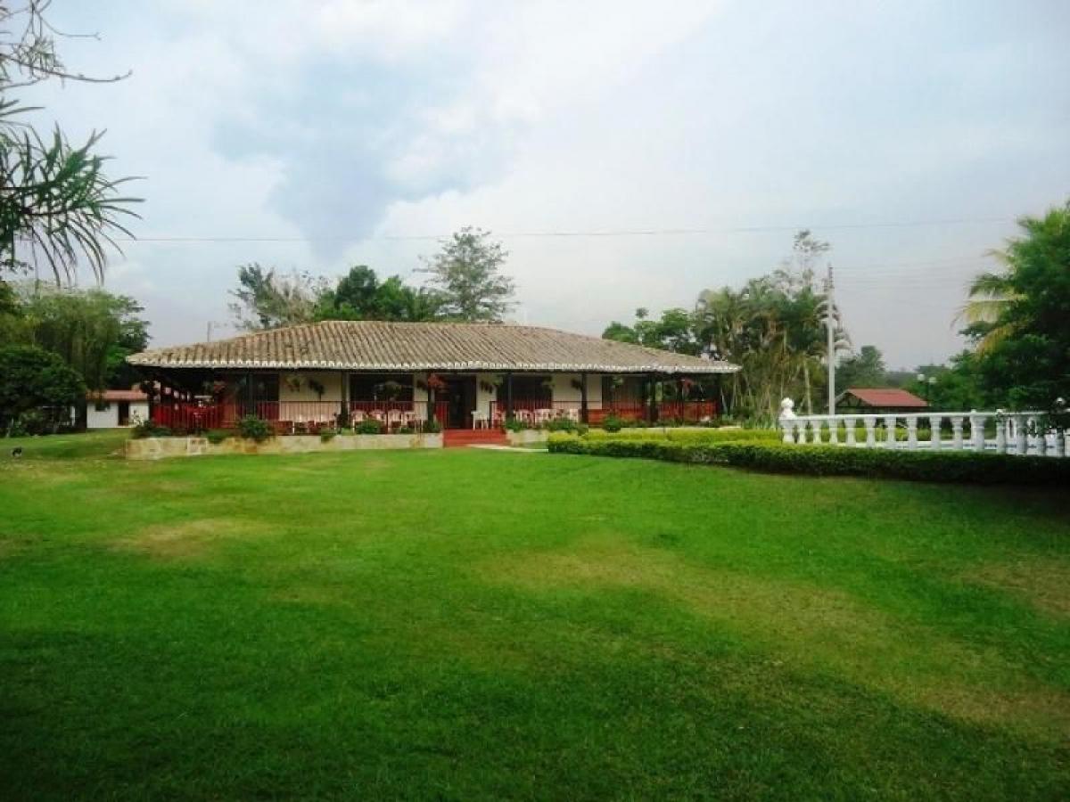 Casa T4 em Cundinamarca, Colombia N.º 5519