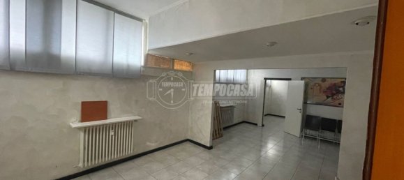 Oficina en Cologno Monzese, Italy 60 m² No. 268921 4