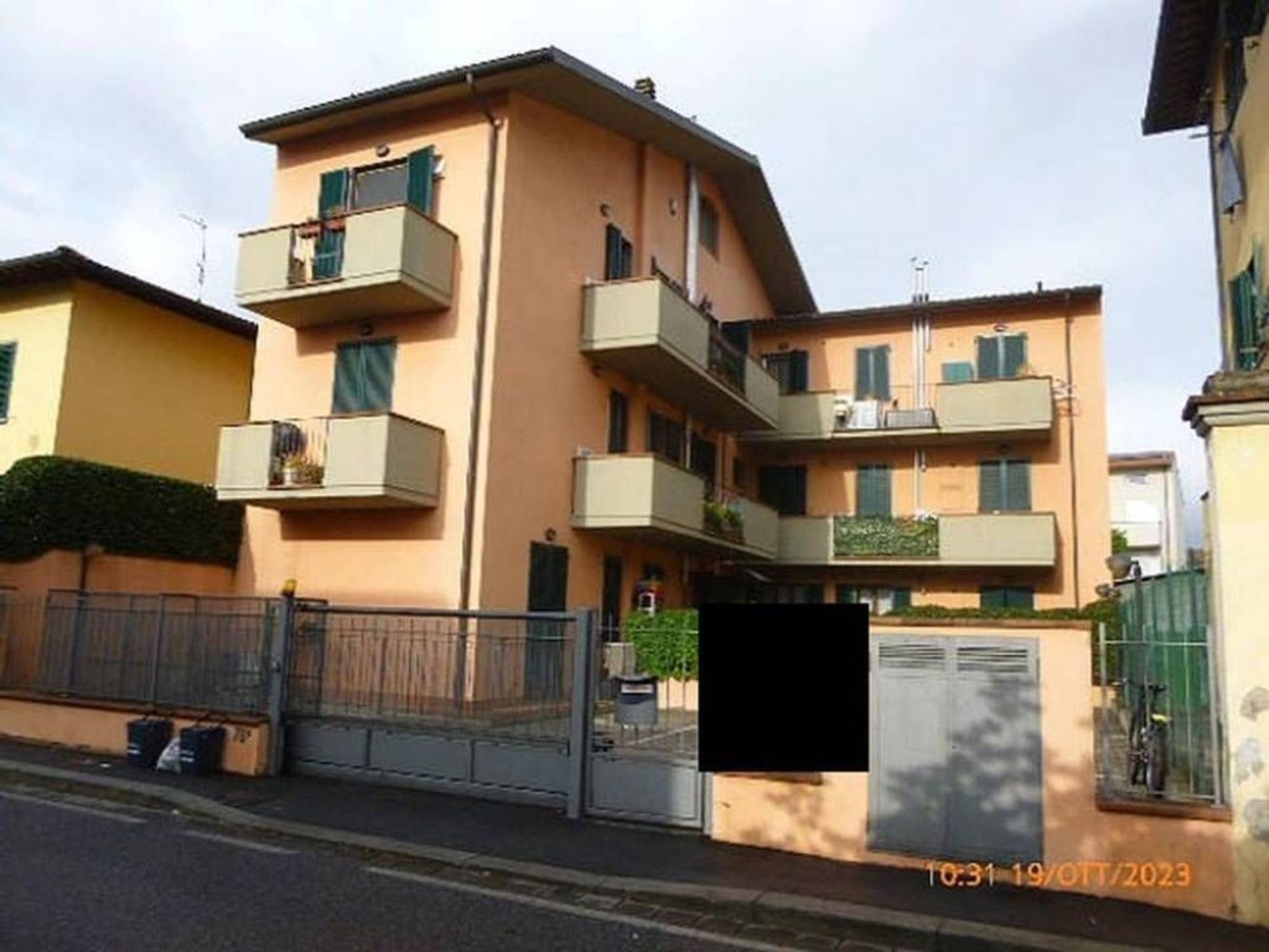 2 rooms Apartment in Campi Bisenzio, Italy No. 194935