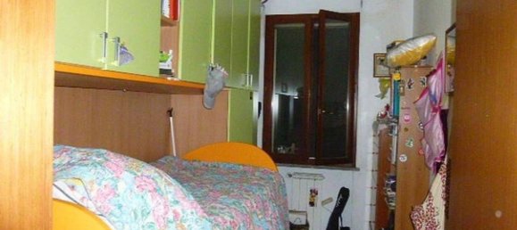 2 rooms Apartment in Campi Bisenzio, Italy No. 194935 12