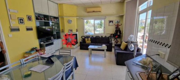 Propiedad comercial de 3 dormitorios en Aradippou, Cyprus No. 80820 9