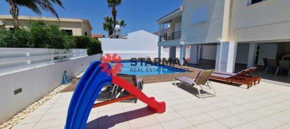 Propiedad comercial de 3 dormitorios en Aradippou, Cyprus No. 80820 11