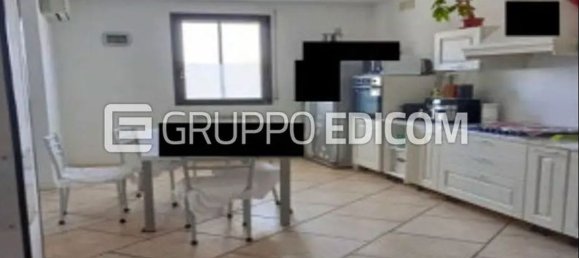 Büro in Rovigo, Italy 83m², Nr. 355761 17