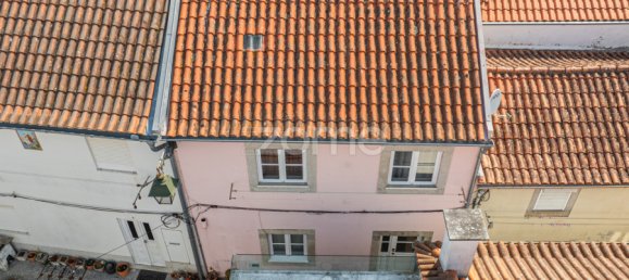 2 chambres Maison à Viana do Castelo, Portugal No. 221977 2