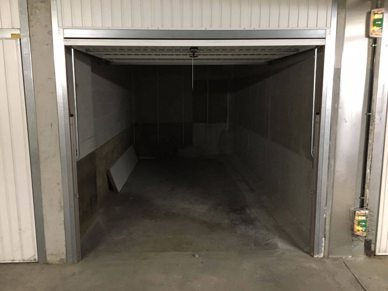 13m² Garage in Villeneuve-Loubet, France No. 354963