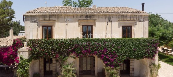 Villa de 10 dormitorios en Scicli, Italy No. 91162 4