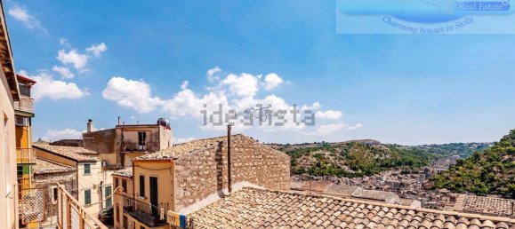 Casa de 3 habitaciónes en Modica, Italy No. 236237 22