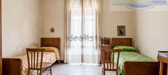 Casa de 3 habitaciónes en Modica, Italy No. 236237 25