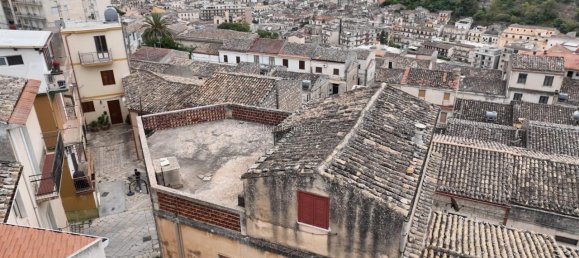 Casa de 3 habitaciónes en Modica, Italy No. 236237 42