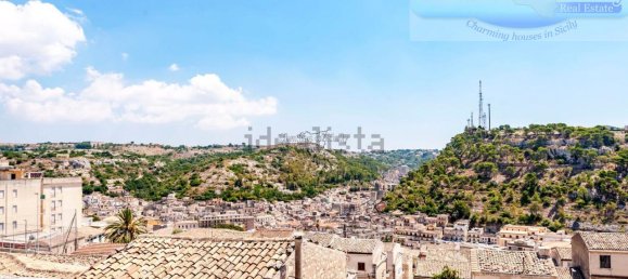 Casa de 3 habitaciónes en Modica, Italy No. 236237 33
