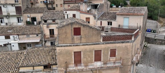 Casa de 3 habitaciónes en Modica, Italy No. 236237 7