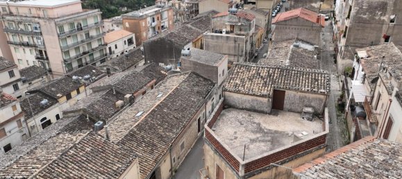 Casa de 3 habitaciónes en Modica, Italy No. 236237 41
