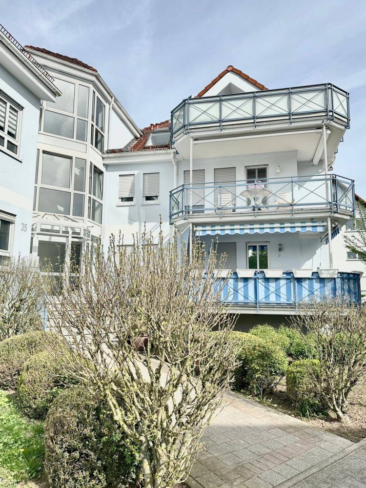 3 bedrooms Duplex in Main-Taunus, Germany No. 149008