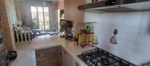 3 chambres Appartement à Cormano, Italy No. 370140 6