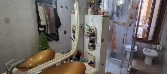 3 chambres Appartement à Cormano, Italy No. 370140 16