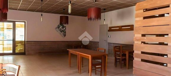 163m² Commercial property in Tortoreto, Italy No. 267264 17