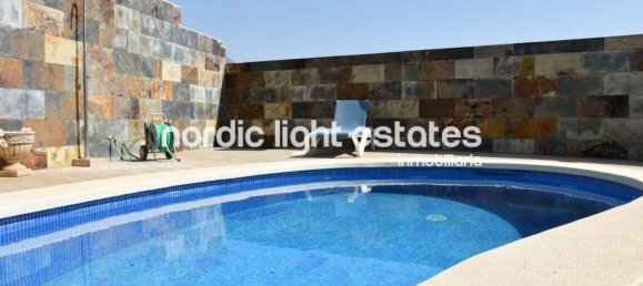 3 Schlafzimmer Villa in Nerja, Spain, Nr. 90185 4