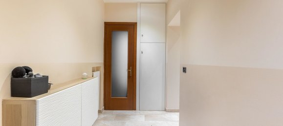 6 rooms Apartment in Verona, Italy No. 60070 12