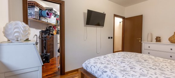 6 rooms Apartment in Verona, Italy No. 60070 14