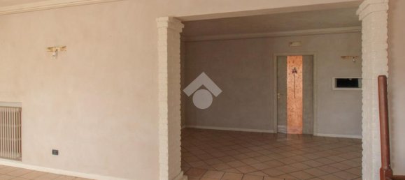 2-Zimmer Gewerbliche Immobilie in Castrezzato, Italy, Nr. 233480 13