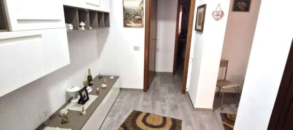 3 Schlafzimmer Wohnung in Capaci, Italy, Nr. 330280 15