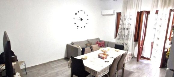 3 Schlafzimmer Wohnung in Capaci, Italy, Nr. 330280 4