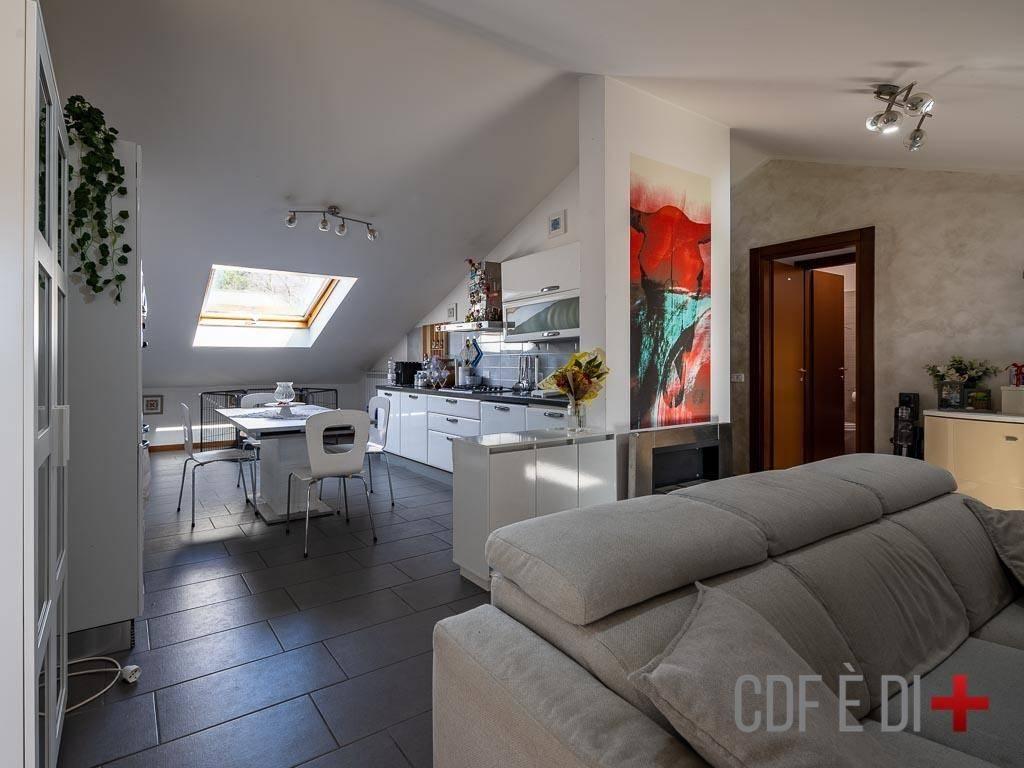 3-salle Penthouse à Cittaducale, Italy No. 35104