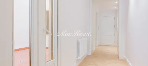 Apartamento de 2 divisões em Ciutat Vella, Spain N.º 34001 28