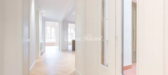 Apartamento de 2 divisões em Ciutat Vella, Spain N.º 34001 82