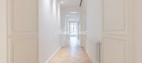 Apartamento de 2 divisões em Ciutat Vella, Spain N.º 34001 46