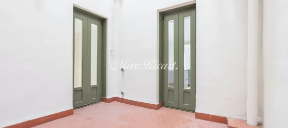 Apartamento de 2 divisões em Ciutat Vella, Spain N.º 34001 86