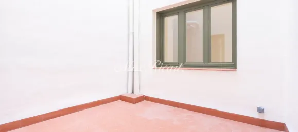 Apartamento de 2 divisões em Ciutat Vella, Spain N.º 34001 76