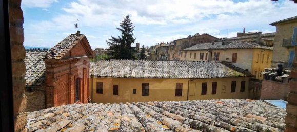 3 bedrooms Penthouse in Siena, Italy No. 227844 23