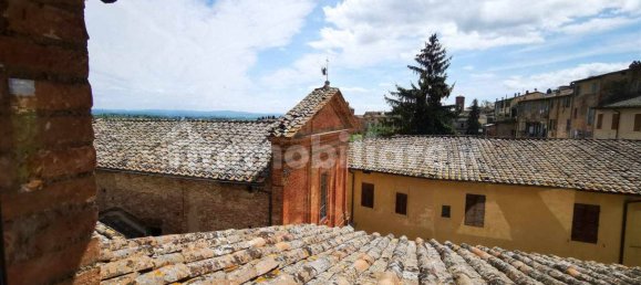 3 bedrooms Penthouse in Siena, Italy No. 227844 24