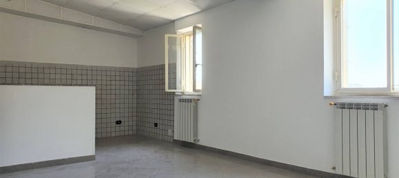 1 bedroom Penthouse in Catanzaro, Italy No. 79295 2