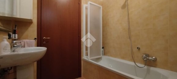3 rooms Apartment in Seriate, Italy No. 235540 5