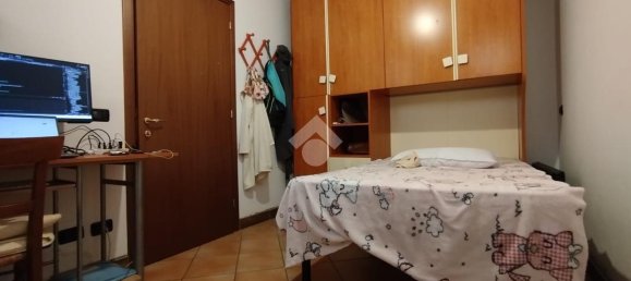 3 rooms Apartment in Seriate, Italy No. 235540 13