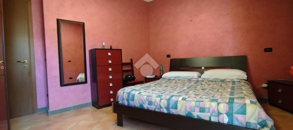 3 rooms Apartment in Seriate, Italy No. 235540 12