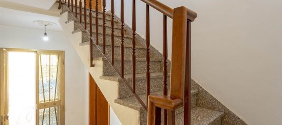 4-Zimmer Haus in Prato, Italy, Nr. 77865 14