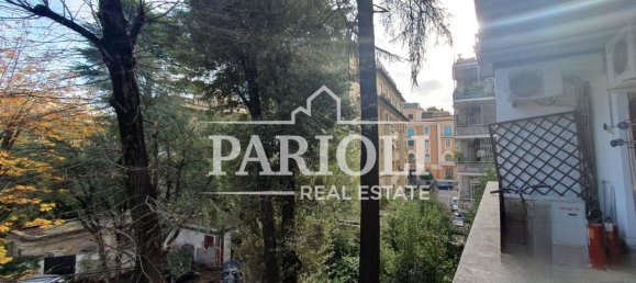 Квартира с 6 комнатами в Рим, Италия № 21567 23