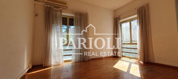 Квартира с 6 комнатами в Рим, Италия № 21567 16