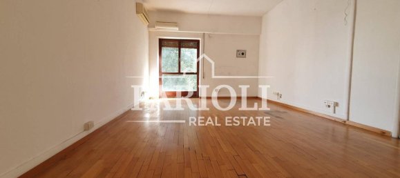 Квартира с 6 комнатами в Рим, Италия № 21567 13