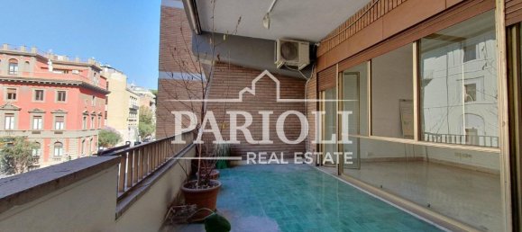 Квартира с 6 комнатами в Рим, Италия № 21567 5