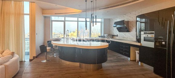 4 bedrooms Penthouse in Palm Jumeirah, UAE No. 99122 4