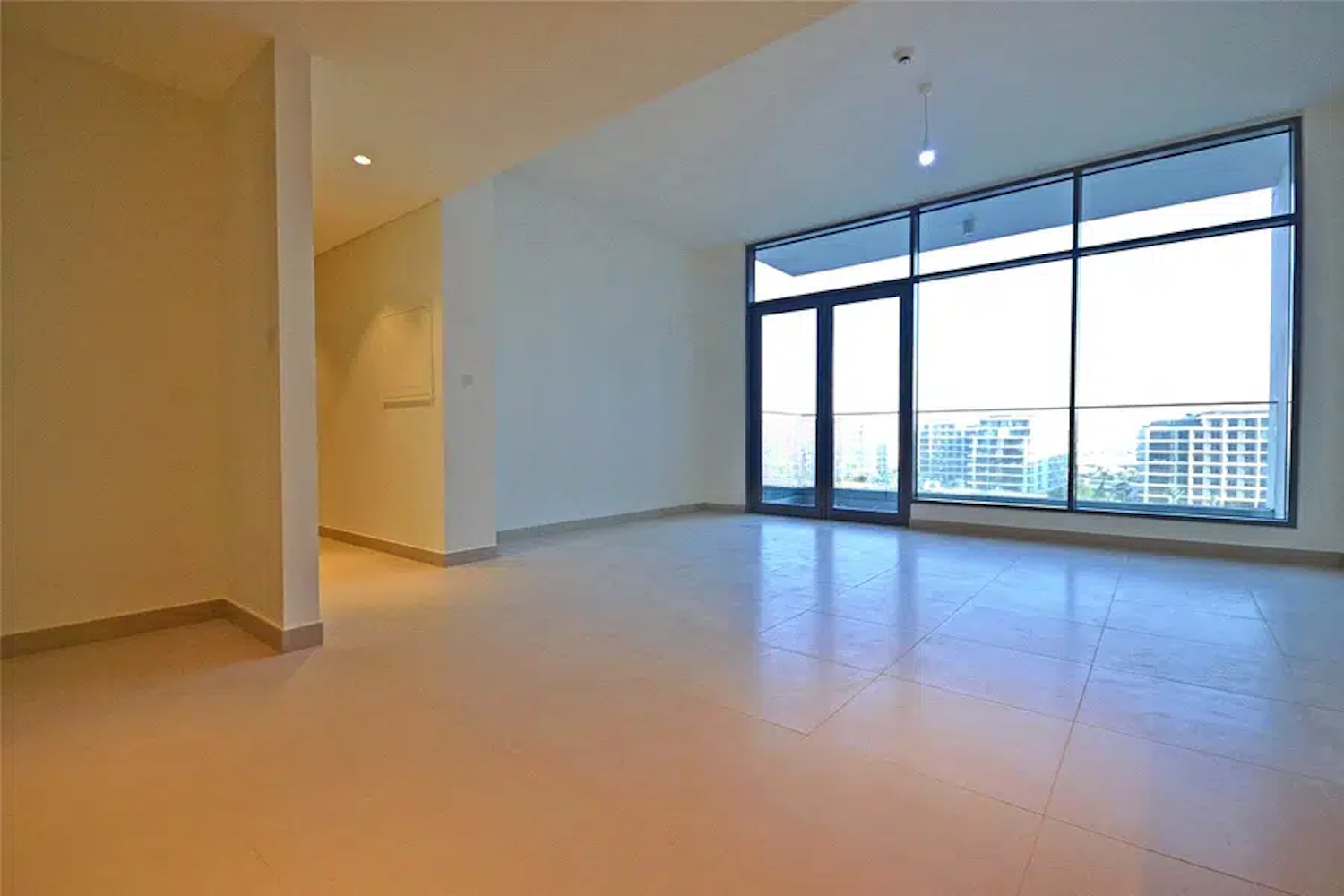 3 bedrooms Apartment in Dubai, UAE No. 21126